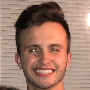 Meet your Posher, Carmelo